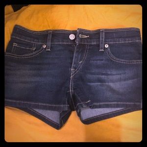 Dark jean Levi shorts